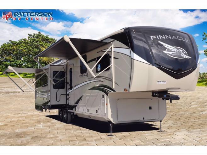 Pinnacle fifth wheel review